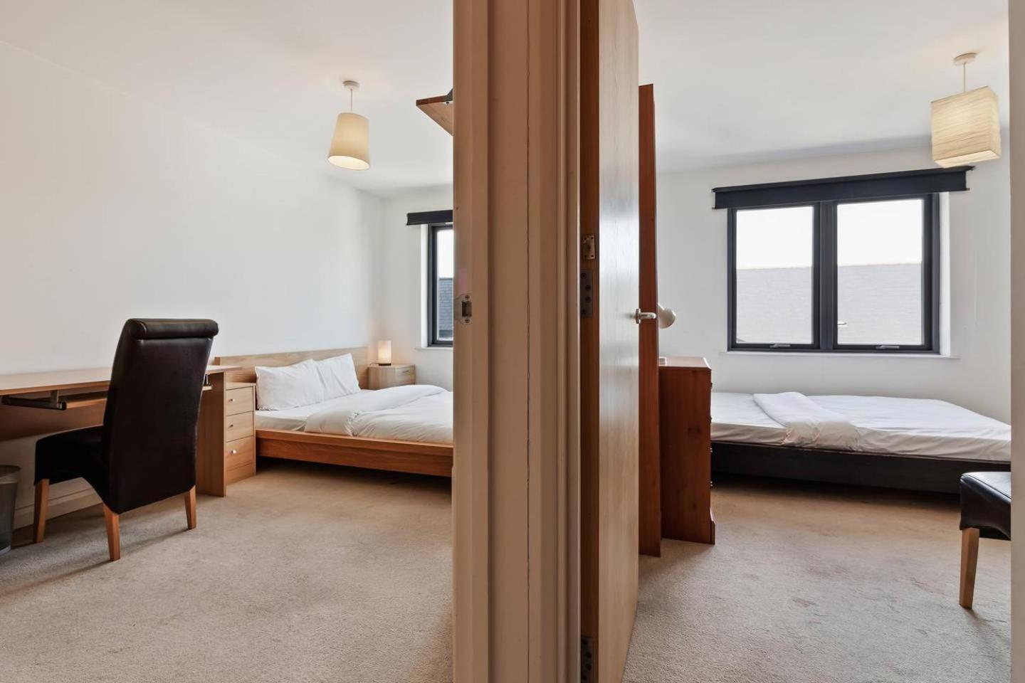 Modern 2 Bedroom Apartment In Homerton London Bagian luar foto