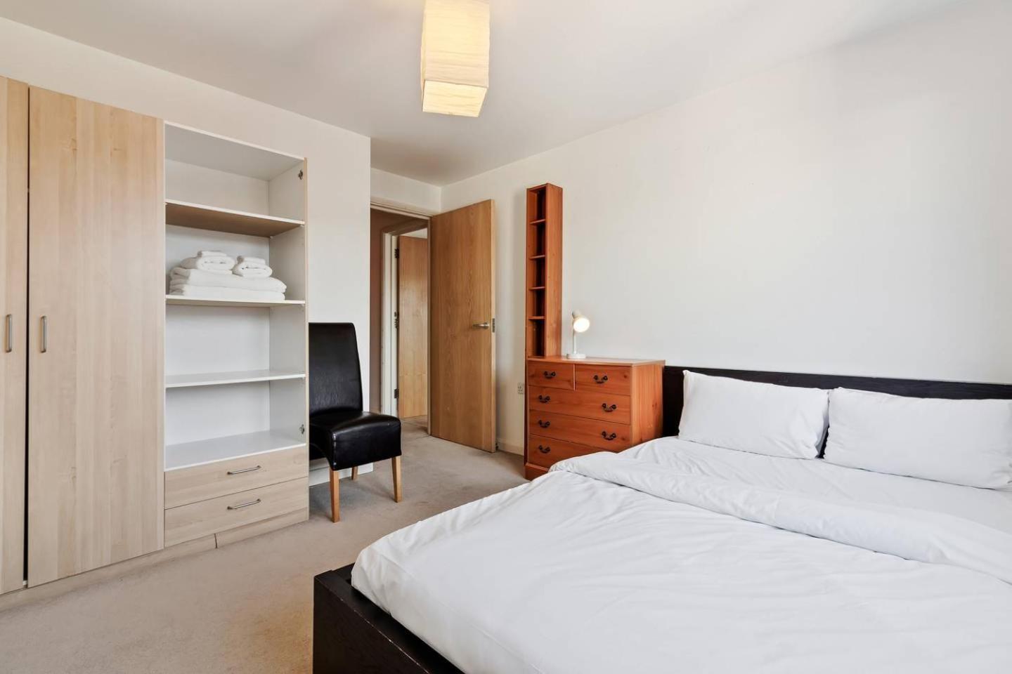 Modern 2 Bedroom Apartment In Homerton London Bagian luar foto